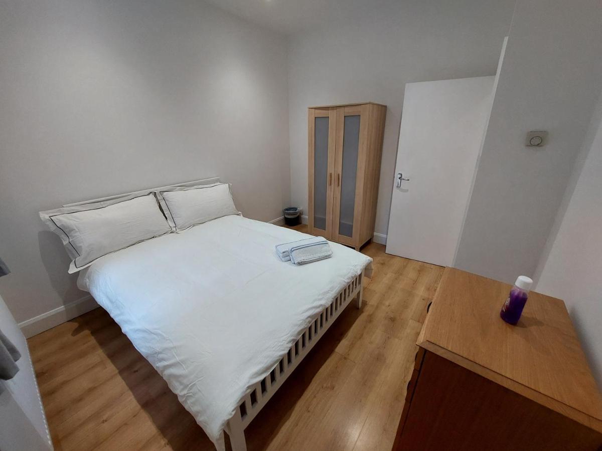 Cosy North Kensington Family Apartment For 4 Persons - Children Stay Free Londen Kamer foto