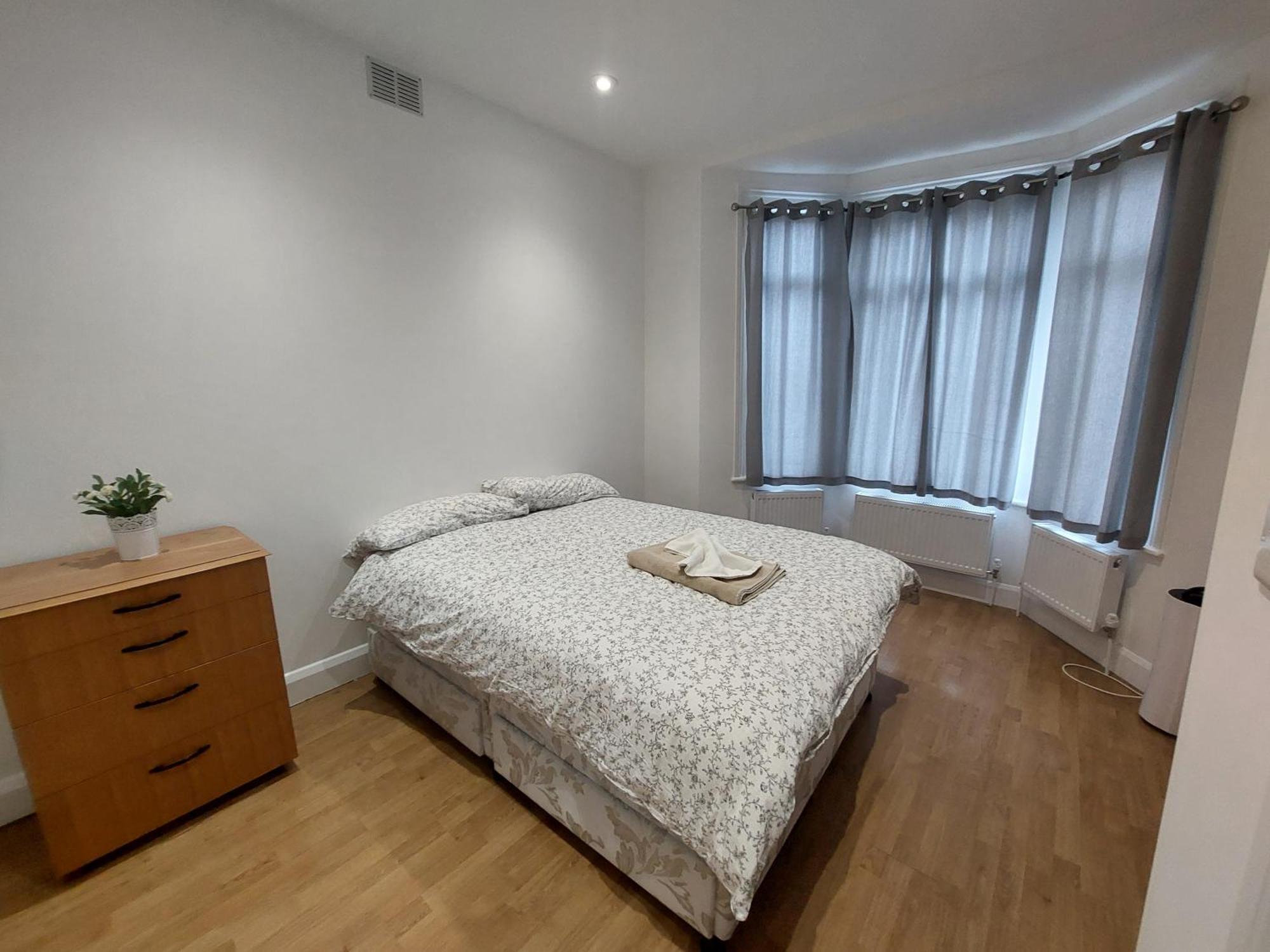 Cosy North Kensington Family Apartment For 4 Persons - Children Stay Free Londen Buitenkant foto